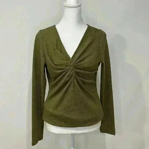 Twisted long sleeve shirt